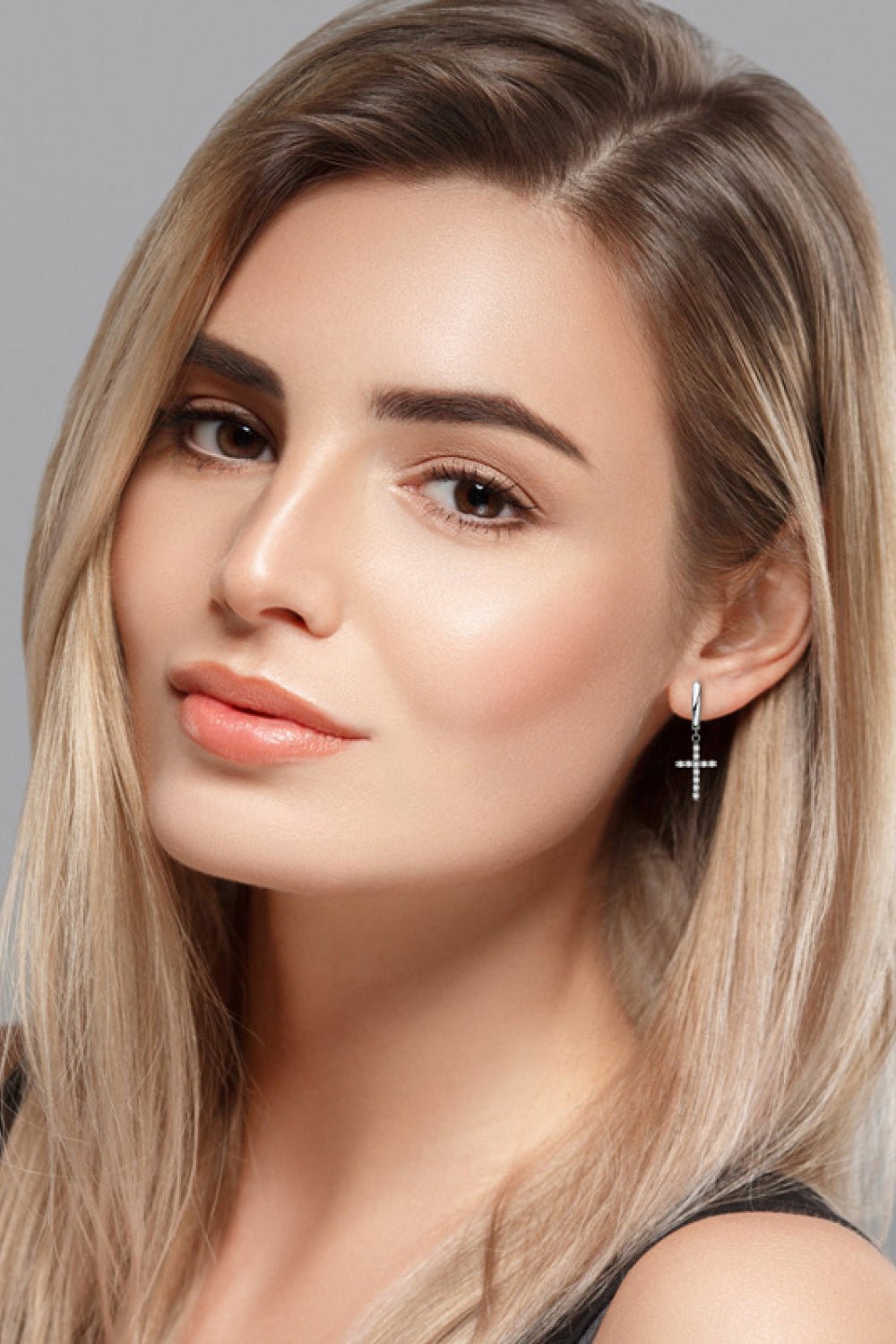 925 Sterling Silver Moissanite Cross Earrings - Zen Allure Beauty®️