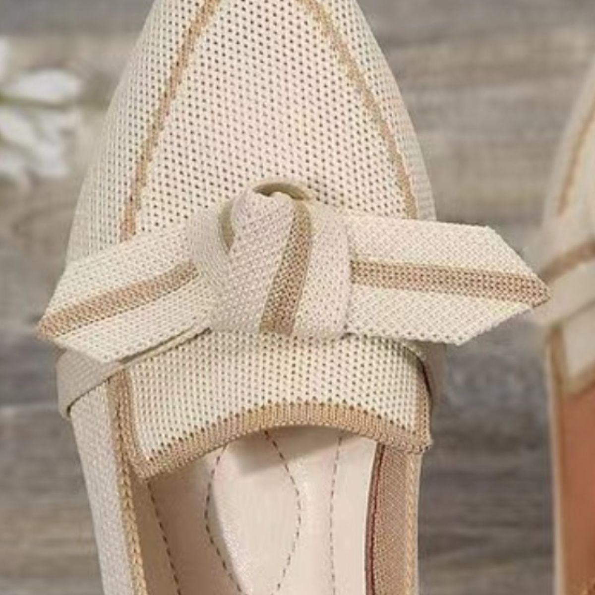 Bow Contrast Trim Point Toe Loafers - Zen Allure Beauty®️