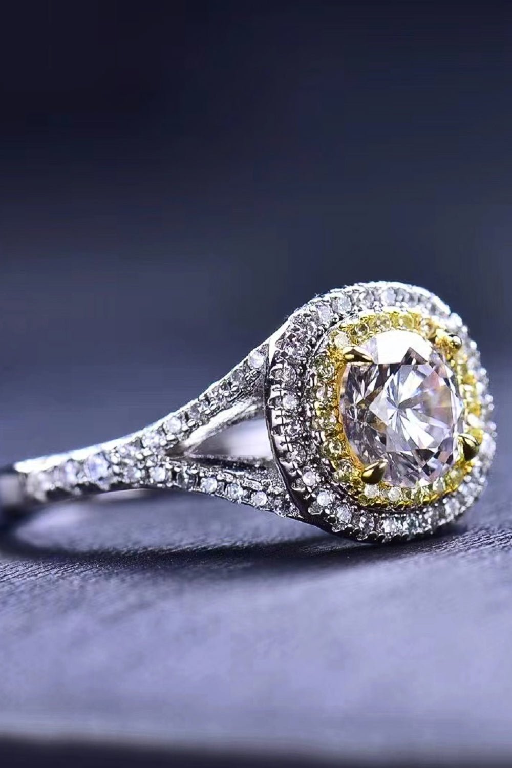 Two - Tone 1 Carat Moissanite Ring - Zen Allure Beauty®️